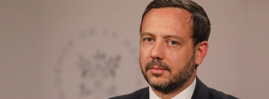 Adrien Taquet « soucieux des plus vulnérables », chiche !