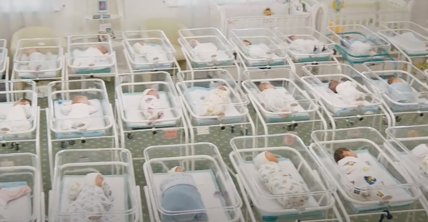 Bébés bloqués en Ukraine : l’indécence de la GPA