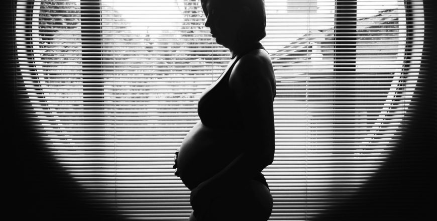 Plaidoyer pour l’abolition de la GPA (Olivia Sarton sur Genethique)