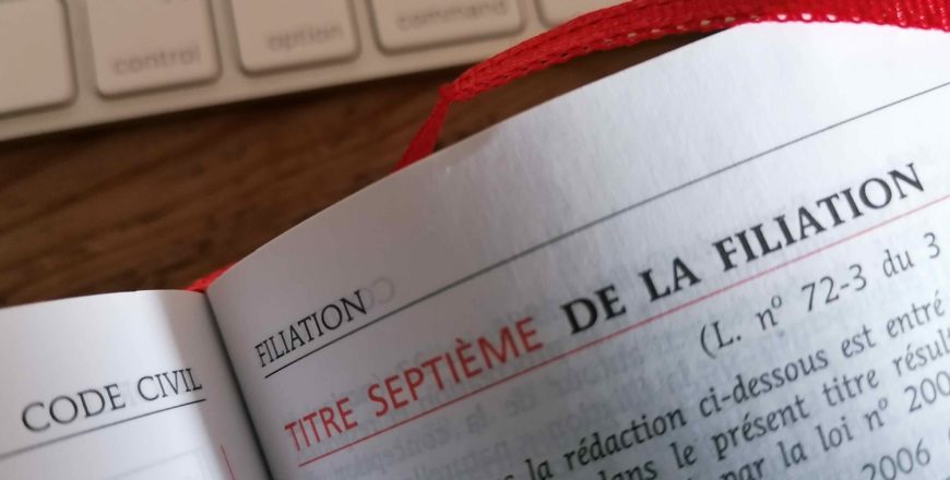 PMA : quelle filiation pour la femme qui n’accouche pas? (communiqué de presse 9 juin 2021)