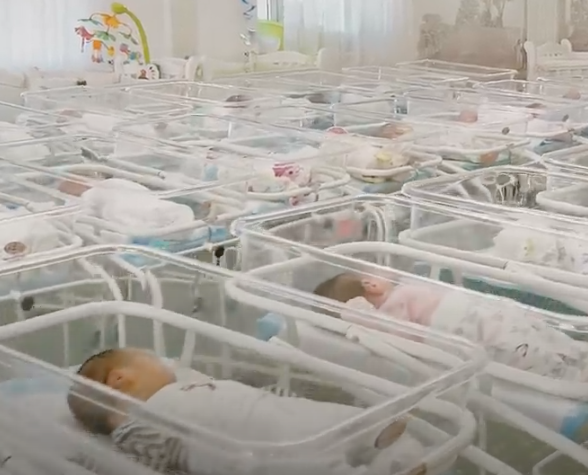 Salon Désir d’enfant : « Une foire commerciale parisienne de vente d’enfants »